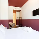 Gloria Hostel